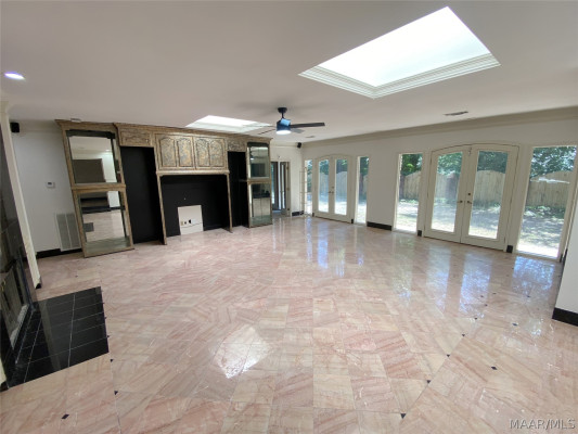 2712 Lansdowne Drive