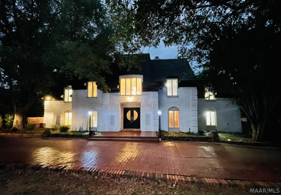 2712 Lansdowne Drive