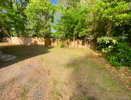 2712 Lansdowne Drive