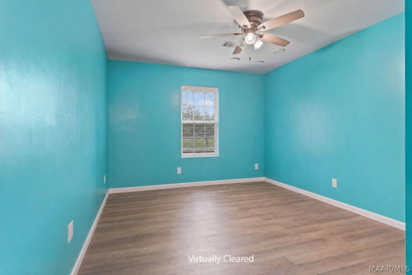 105 Lakeview Court