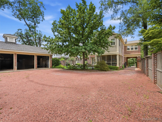 820 E Fairview Avenue