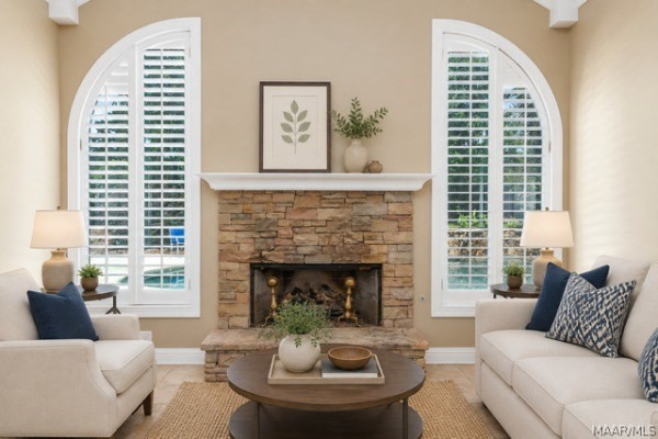 6100 HENLEY HEDGE Court