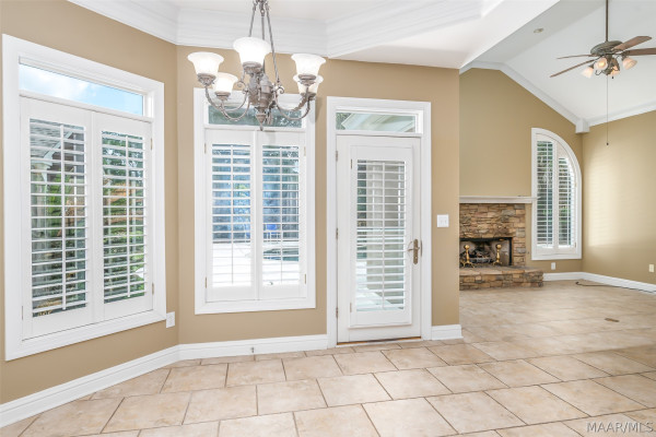 6100 HENLEY HEDGE Court