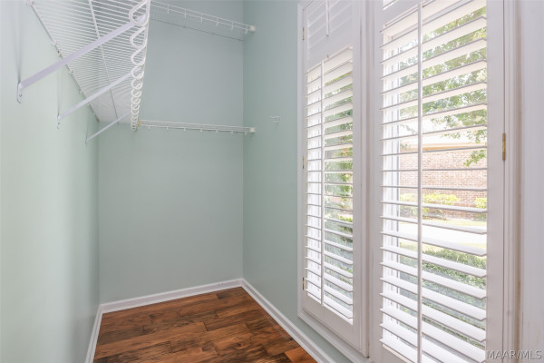 6100 HENLEY HEDGE Court