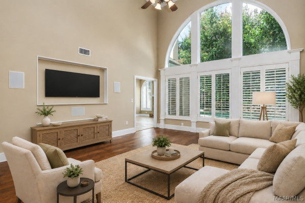 6100 HENLEY HEDGE Court