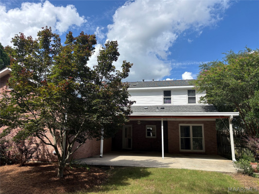 8618 STURBRIDGE Drive