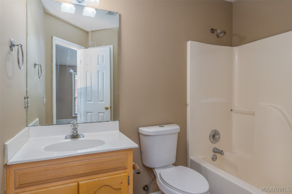 6825 Canter Trail
