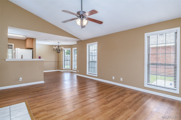 6825 Canter Trail