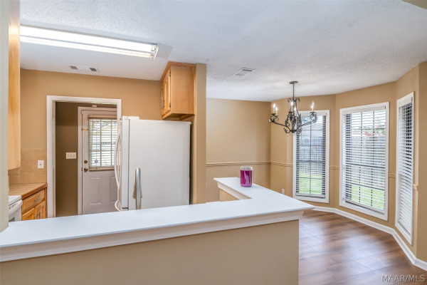 6825 Canter Trail
