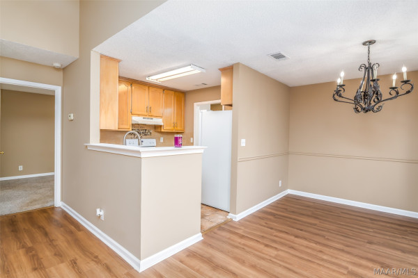 6825 Canter Trail