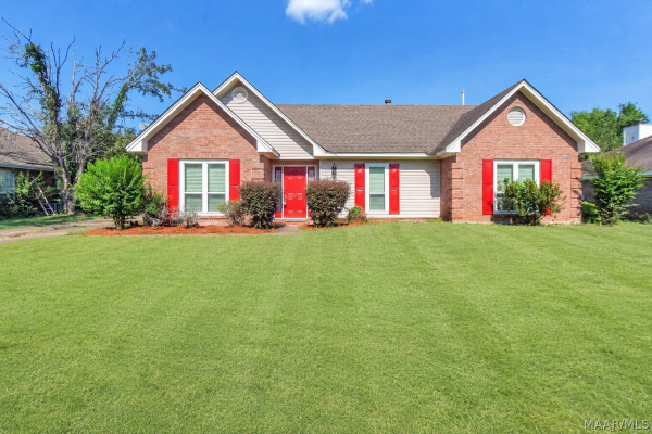 1849 Woodmere Loop