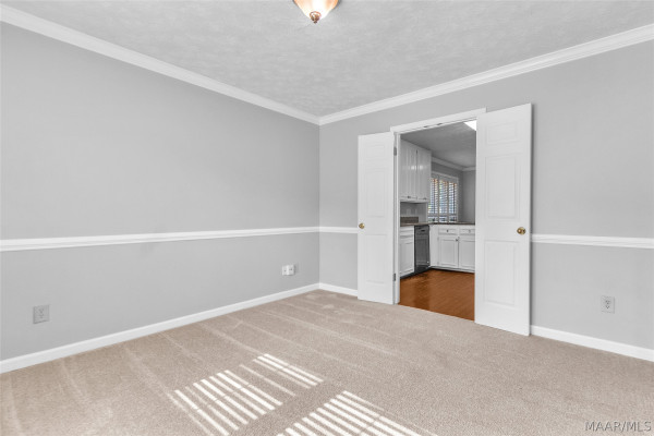 1849 Woodmere Loop