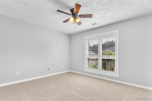 1849 Woodmere Loop