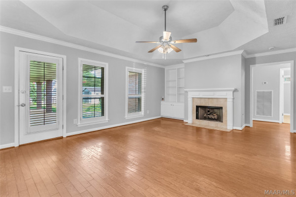 1849 Woodmere Loop