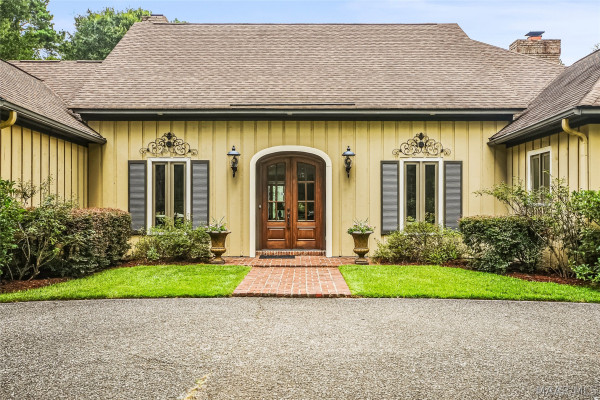 9171 VAUGHN Road