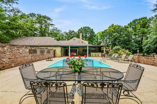 9171 VAUGHN Road