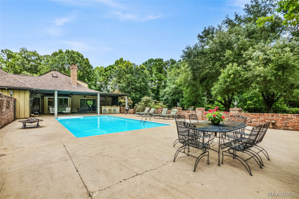 9171 VAUGHN Road