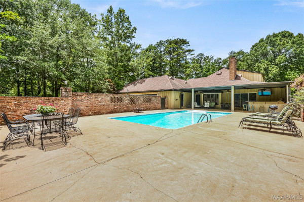 9171 VAUGHN Road