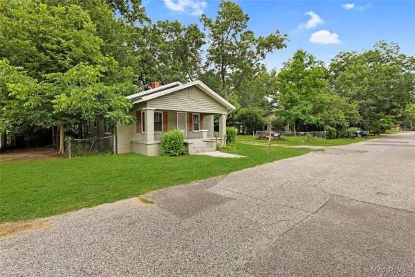 1412 Taylor Avenue