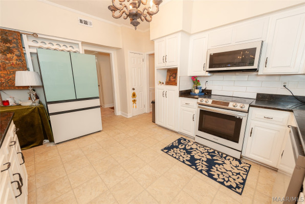 7749 Halcyon Forest Trail