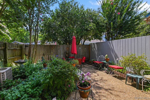 2060 Hazel Hedge Lane