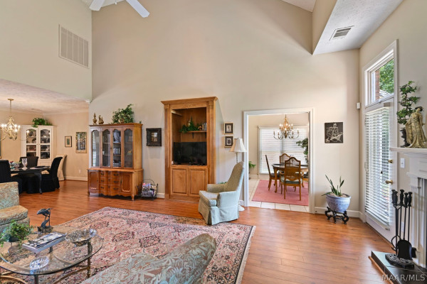 8924 GREEN CHASE Drive
