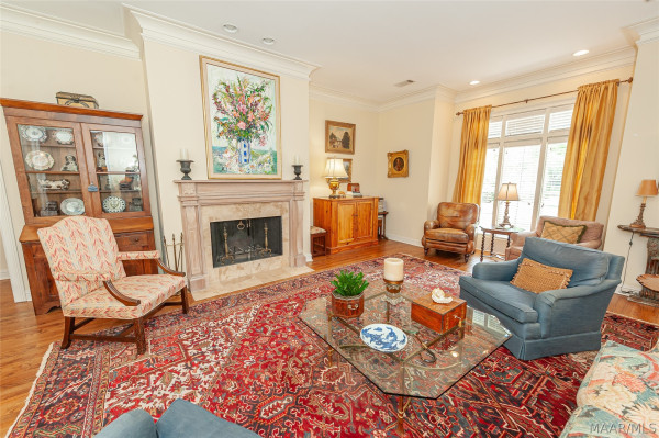 3408 Oak Grove Circle