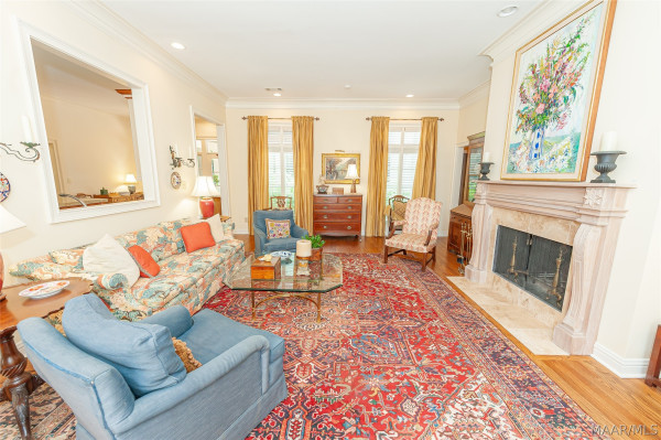 3408 Oak Grove Circle