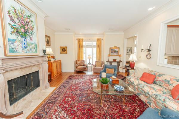 3408 Oak Grove Circle