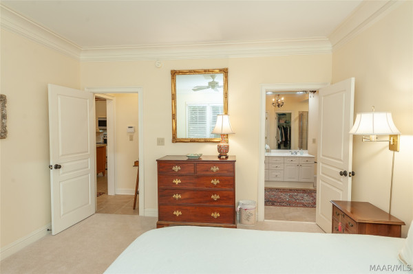 3408 Oak Grove Circle