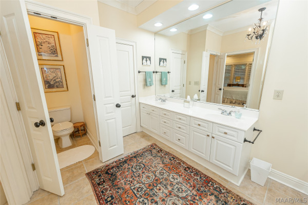 3408 Oak Grove Circle