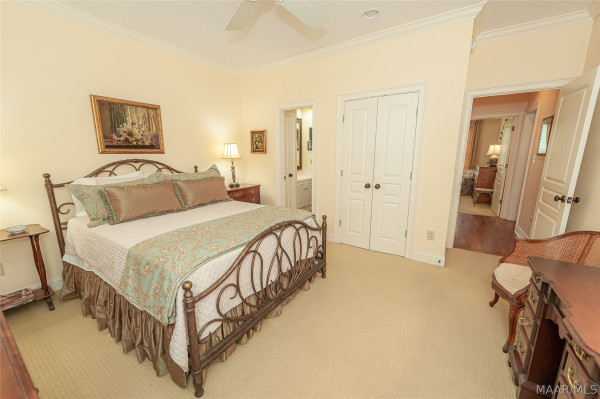 3408 Oak Grove Circle