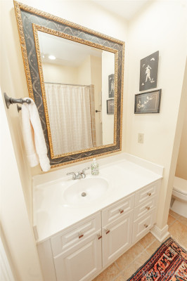 3408 Oak Grove Circle