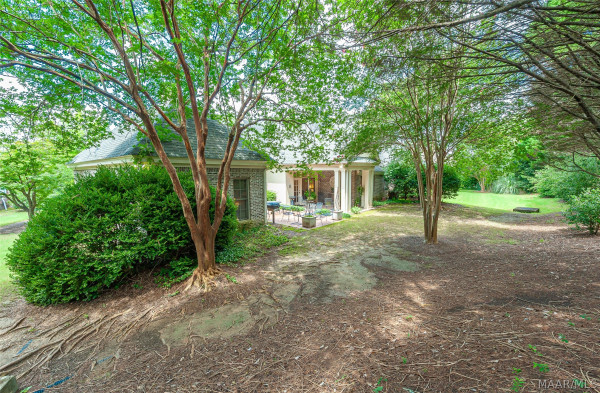 3408 Oak Grove Circle