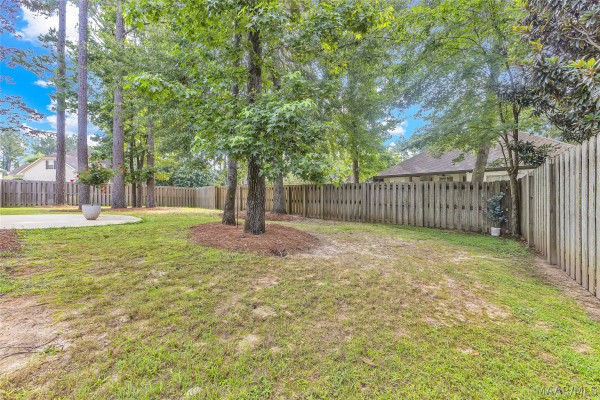 8901 Crescent Lodge Drive