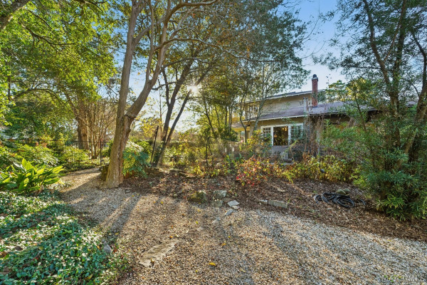 1311 Woodward Avenue