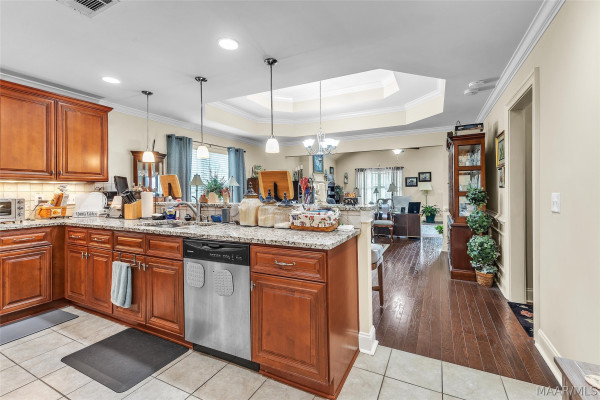 271 Meadowview Lane