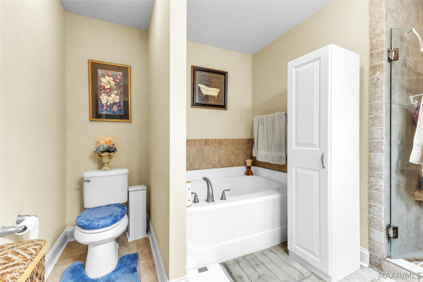 271 Meadowview Lane