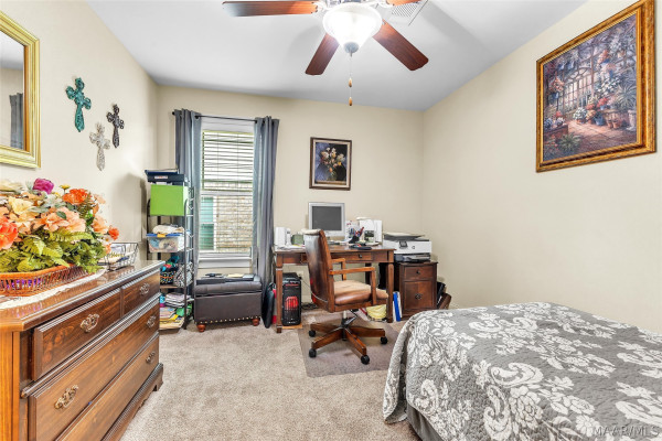 271 Meadowview Lane