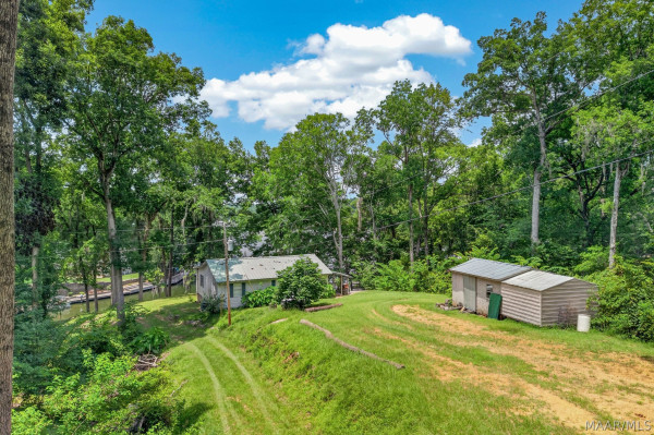 285 Ashwood Drive