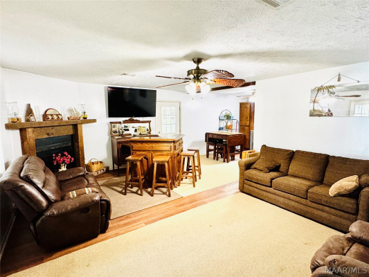 285 Ashwood Drive