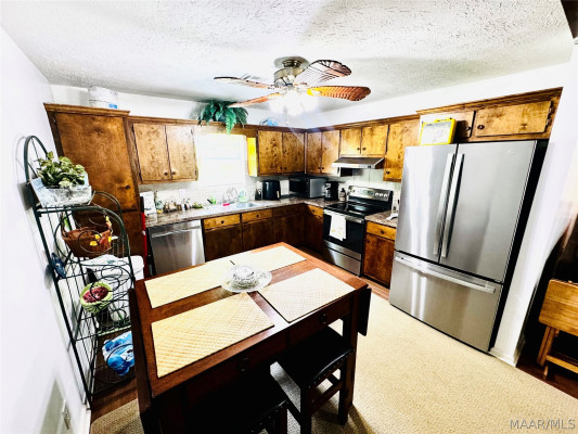 285 Ashwood Drive