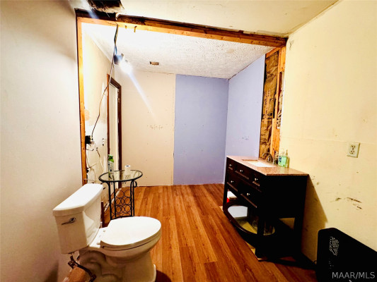 285 Ashwood Drive