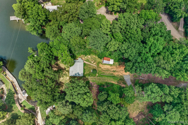 285 Ashwood Drive