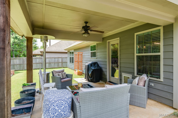 713 Charlemont Lane