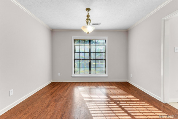 838 Dee Drive