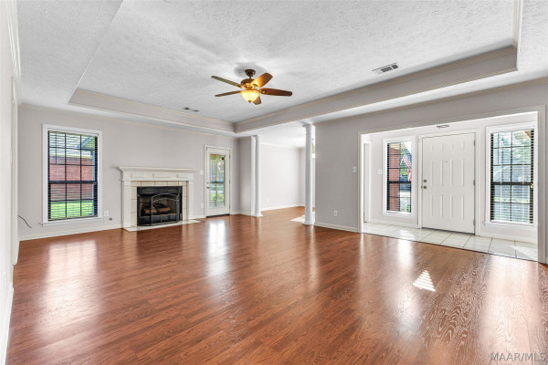 838 Dee Drive