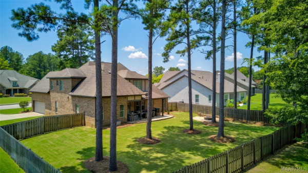8519 TWIN GABLES Drive