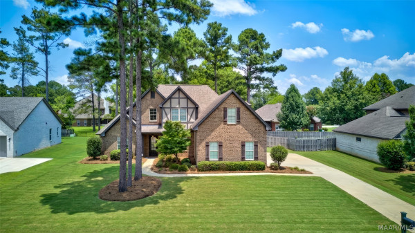 8519 TWIN GABLES Drive