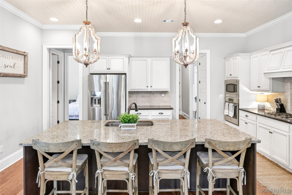 8519 TWIN GABLES Drive